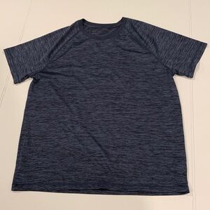 Bass Performance Athletic Short Sleeve T-Shirt Men’s Medium Black and Blue-Gray